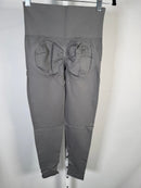 NWT Halara Seamless Flow High Waisted Booty Scrunch Yoga Leggings 7/8 Length M