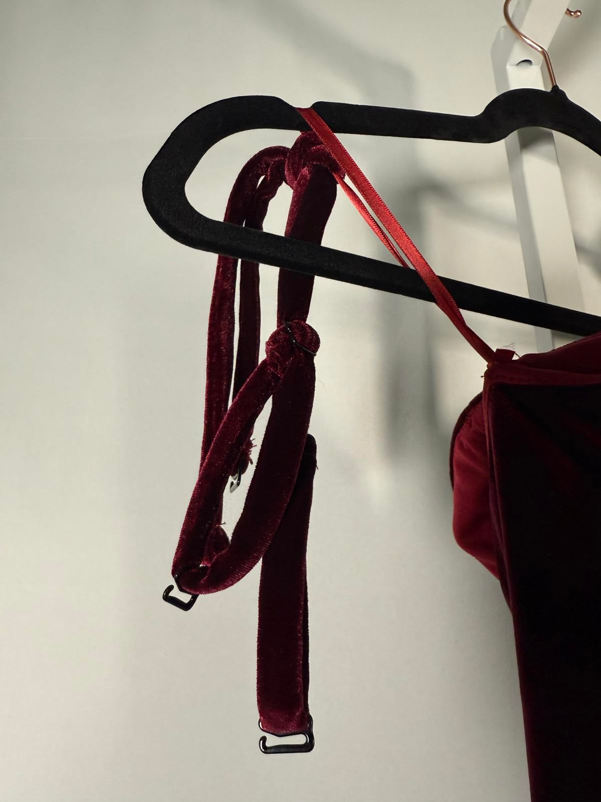 Jovani 42665A Size 8 NWT Burgundy Strapless or with Optional Straps included