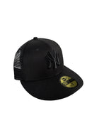 NWT New York Yankees Blackout Mesh Trucker New Era 59FIFTY Fitted Hat Cap Size 7