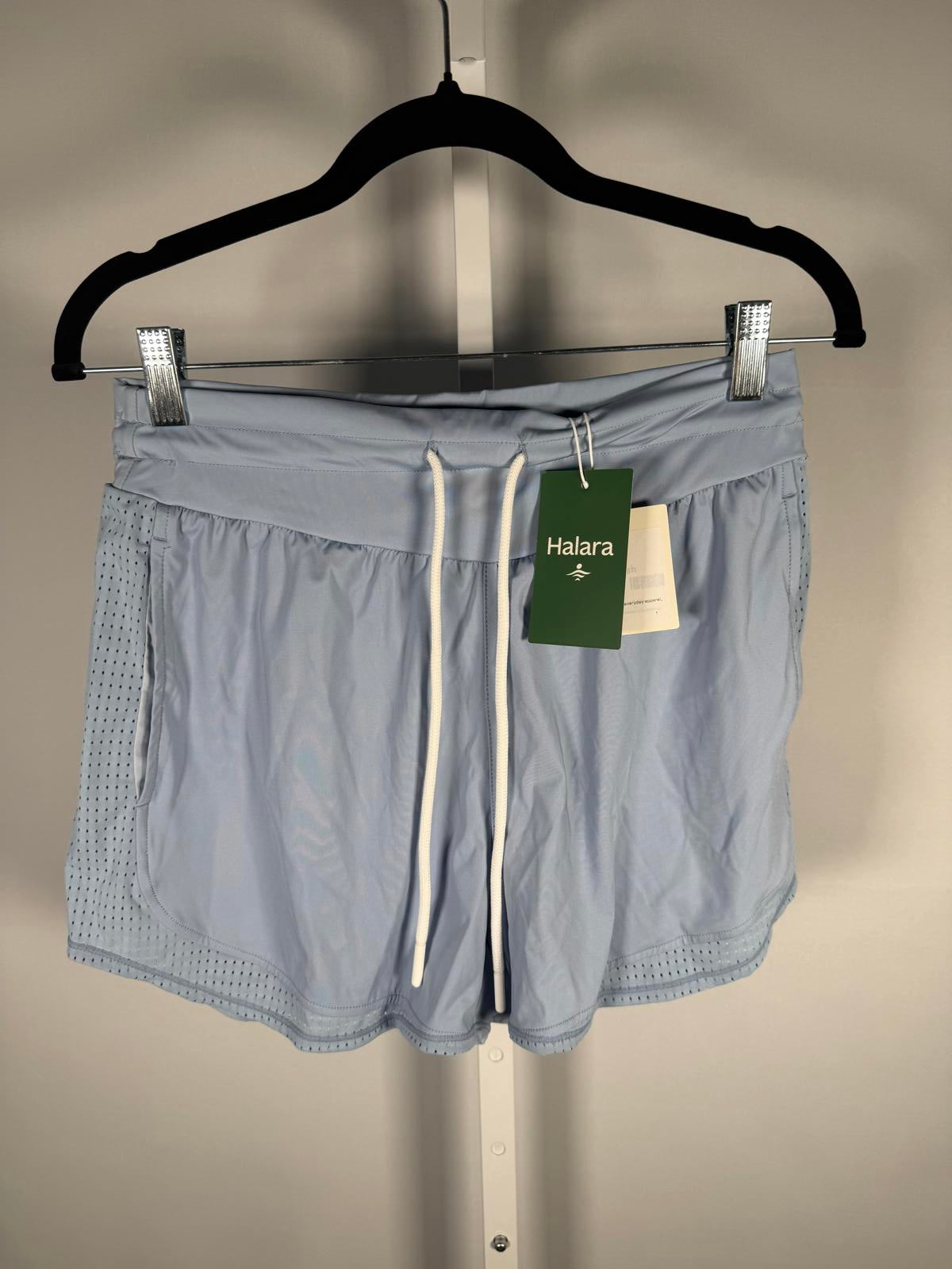 Halara High Waisted Drawstring Side Pocket Curved Hem Running Short Size M