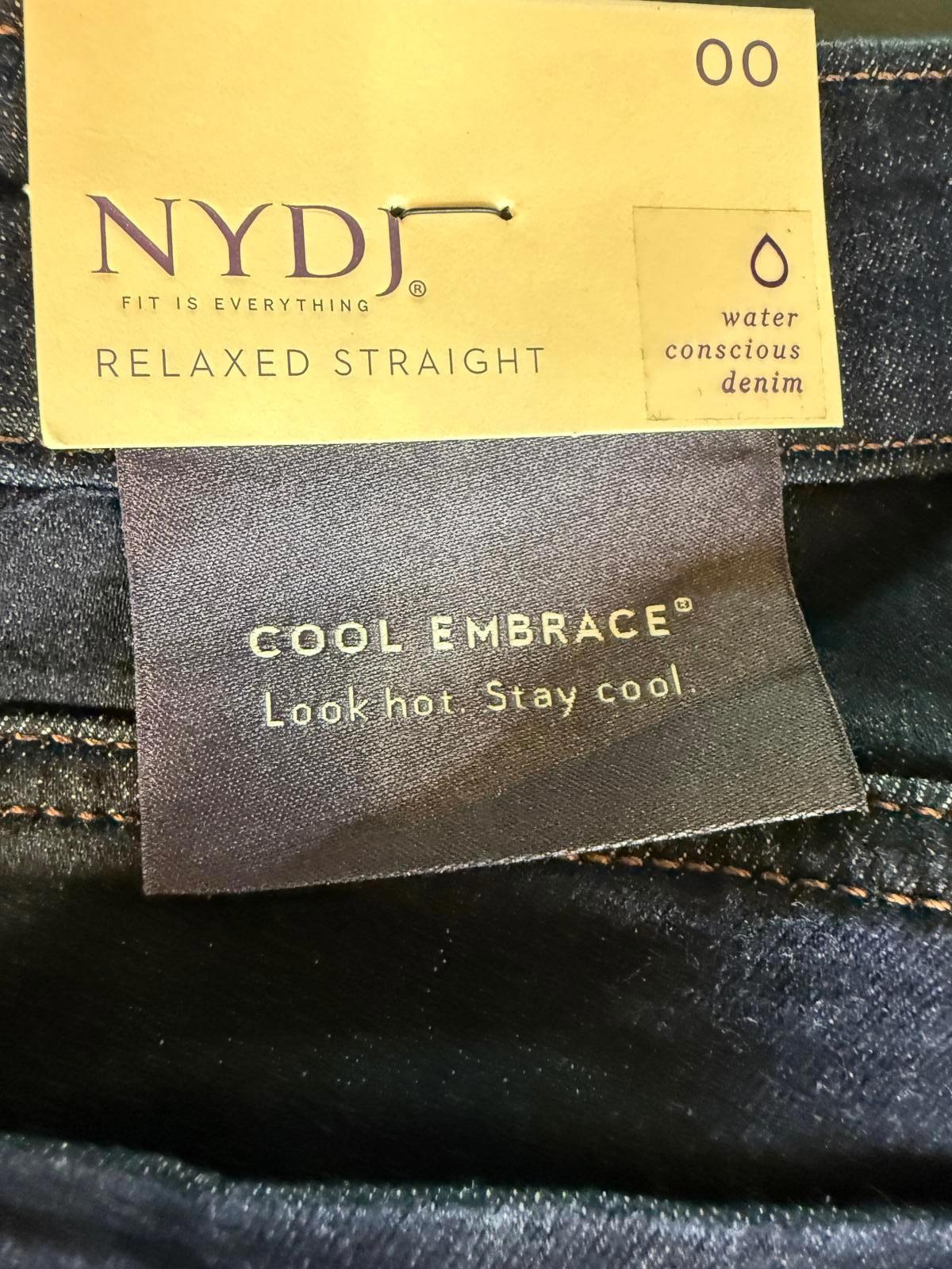NYDJ Relaxed Straight Cool Embrace LiftXTuck Tehnology in Magical. Size 00 NWT