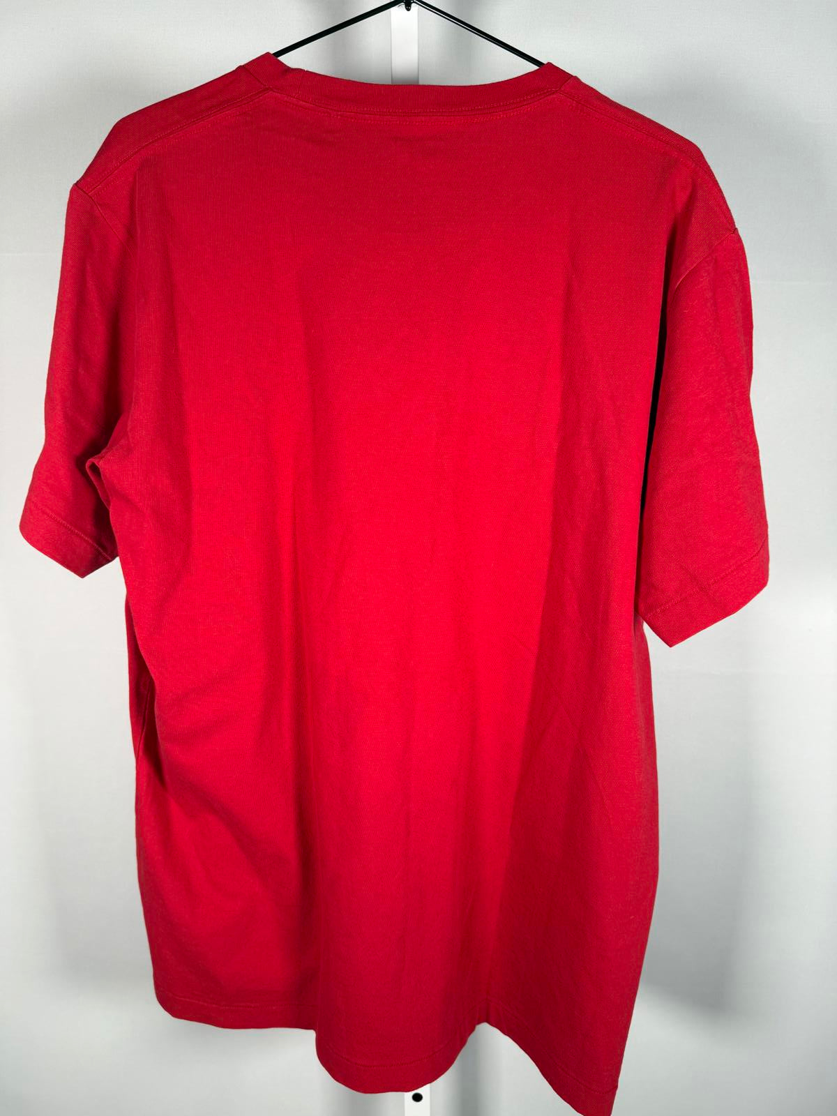 Kaws x Uniqlo UT 2016 Short Sleeve Graphic T-Shirt "Clean Slate" Red Size XL NWT