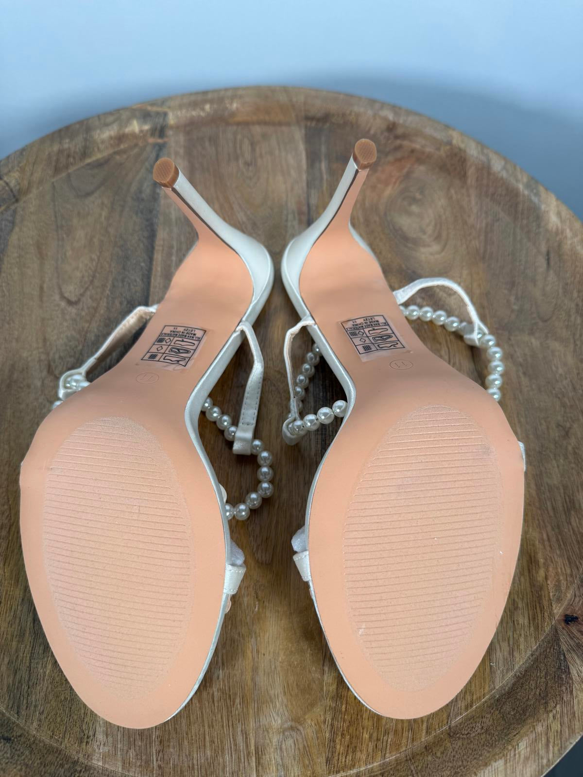 Lulus Leaah White Satin Pearl Lace-Up High Heel Sandals - 11 NWB