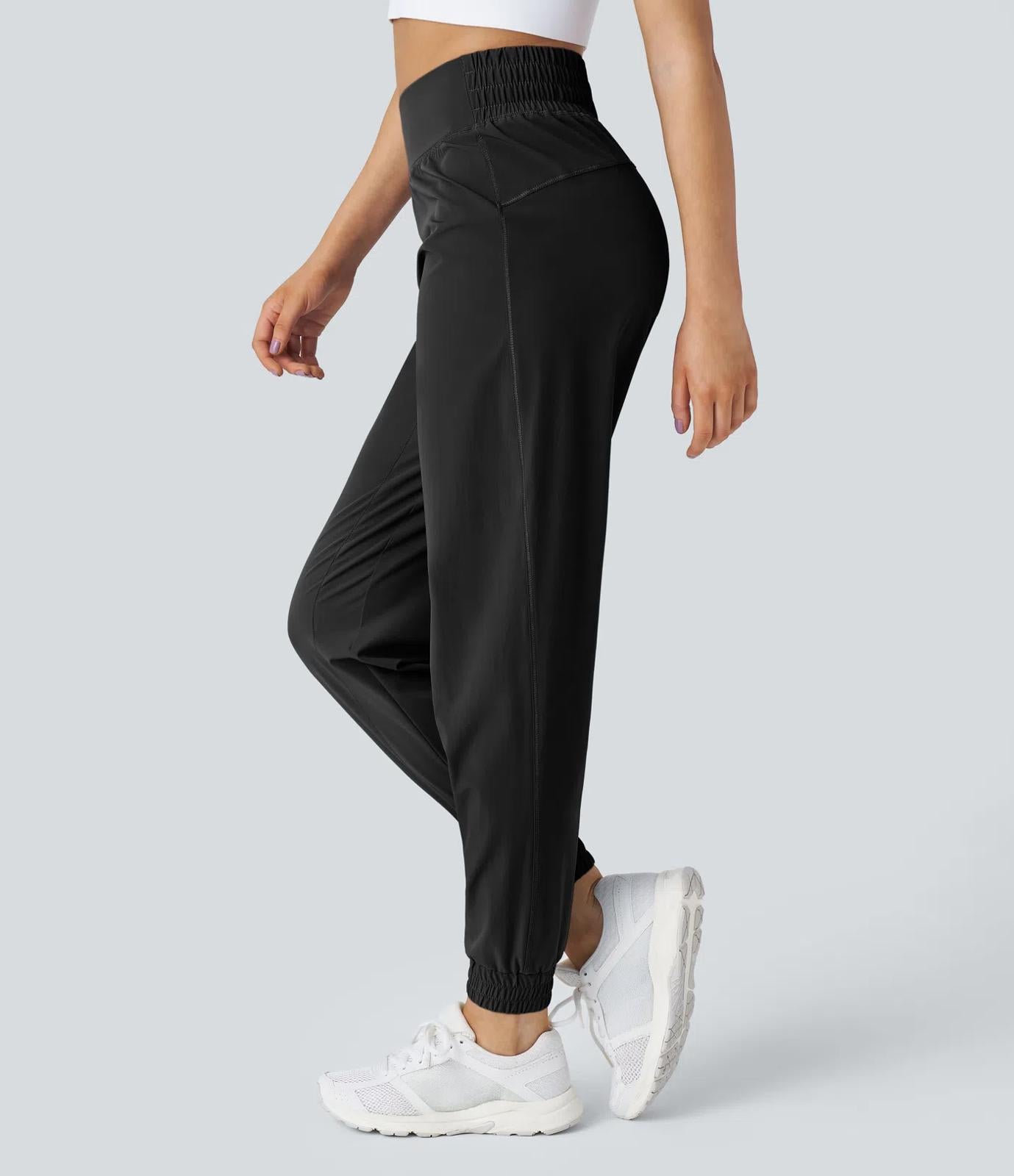 NWT Halara High Waisted Elastic Waistband Hiking Joggers Size Small