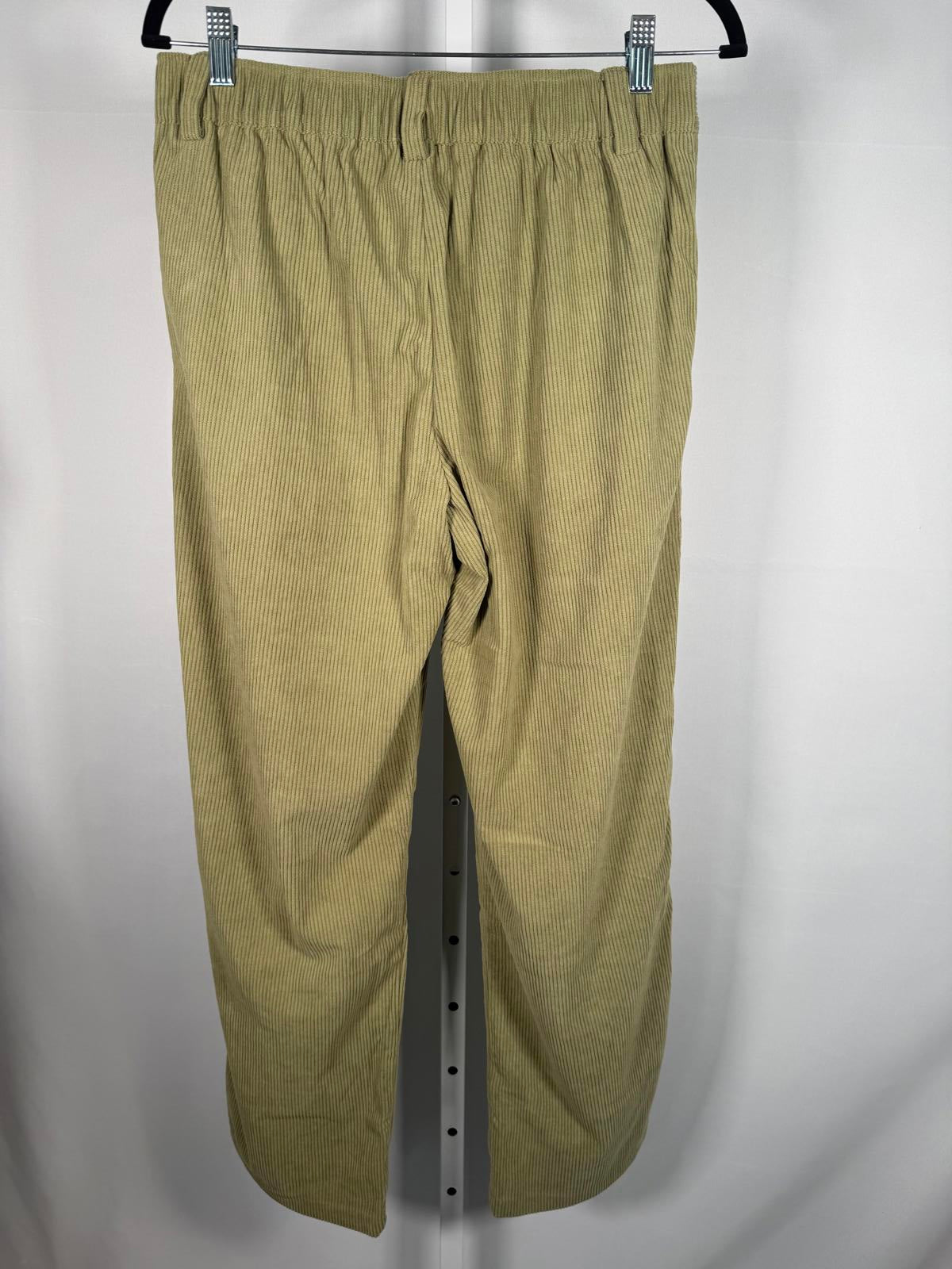 NWT Halara Mid Rise Zipper Pocket Corduroy Casual Pants Fresh Grass Green Size M