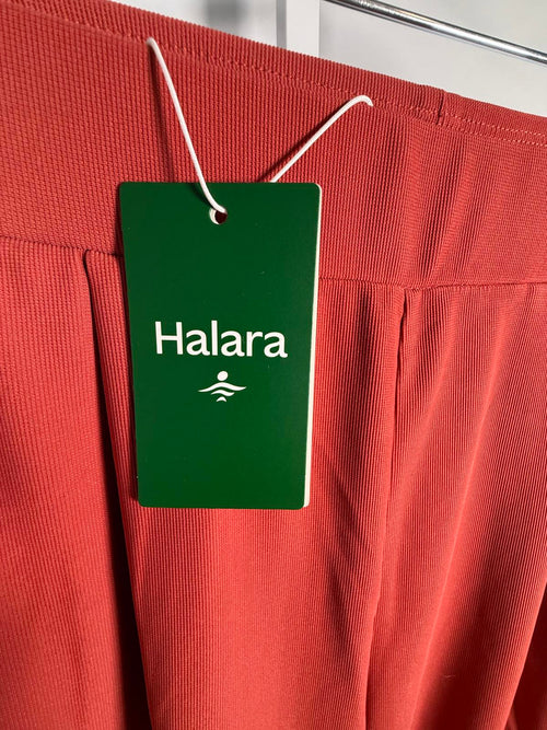 NWT Halara Flex High Waist Body Sculpt Waist-Slimming Work Pants Etruscan Red S