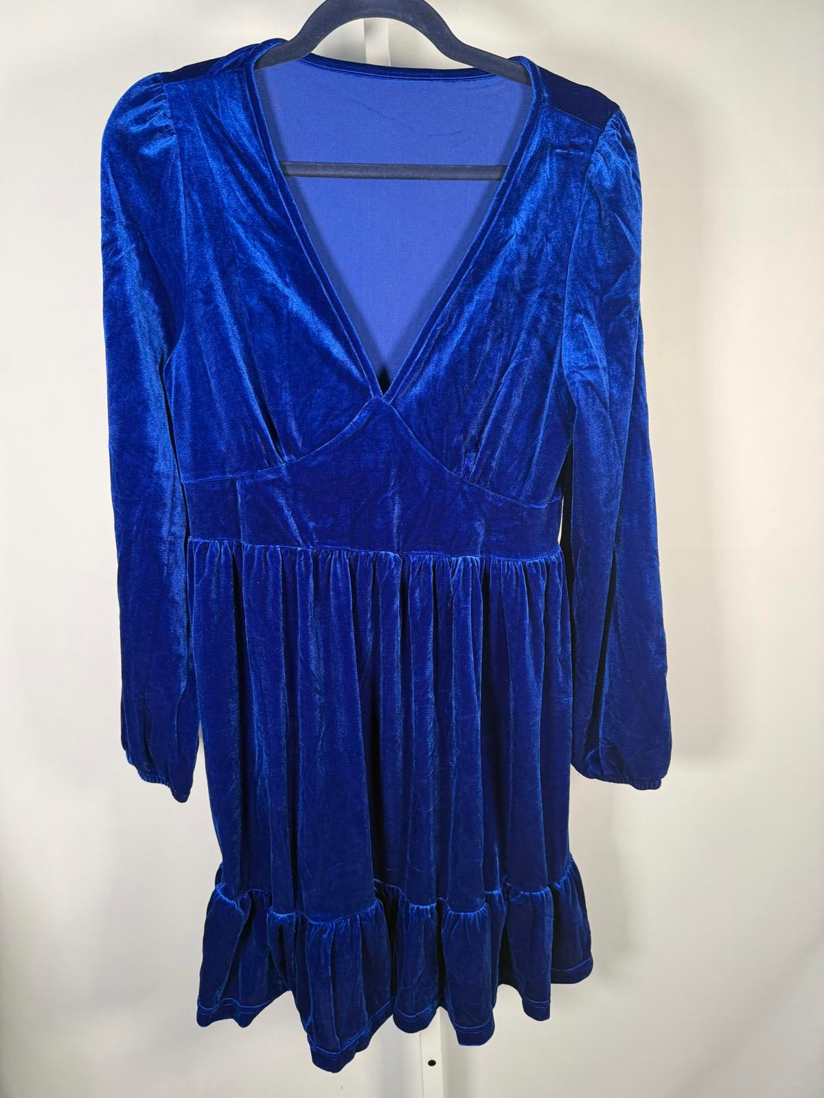 NWT Halara Everyday Deep V Neck Long Sleeve Ruffled Hem Velvet Mini Dress Large