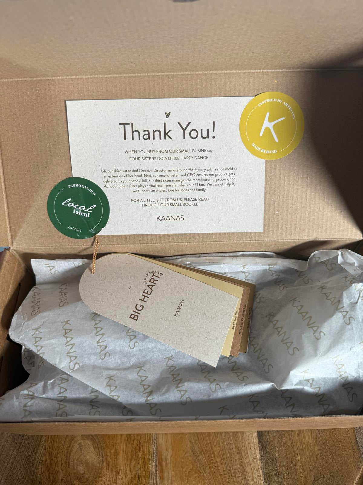 Kaanas Paloma Sandal Size 8 NIB