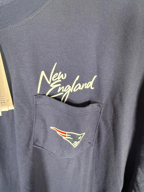 NWT Nike Women's New England Patriots Pocket T-Shirt, Navy Size XXL