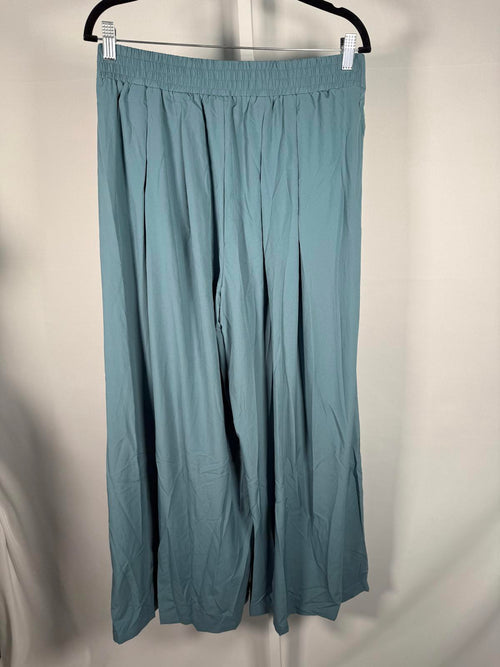 NWT Halara Breezeful High Waist Shirred Flowy Palazzo Casual Pants Stone Blue, M