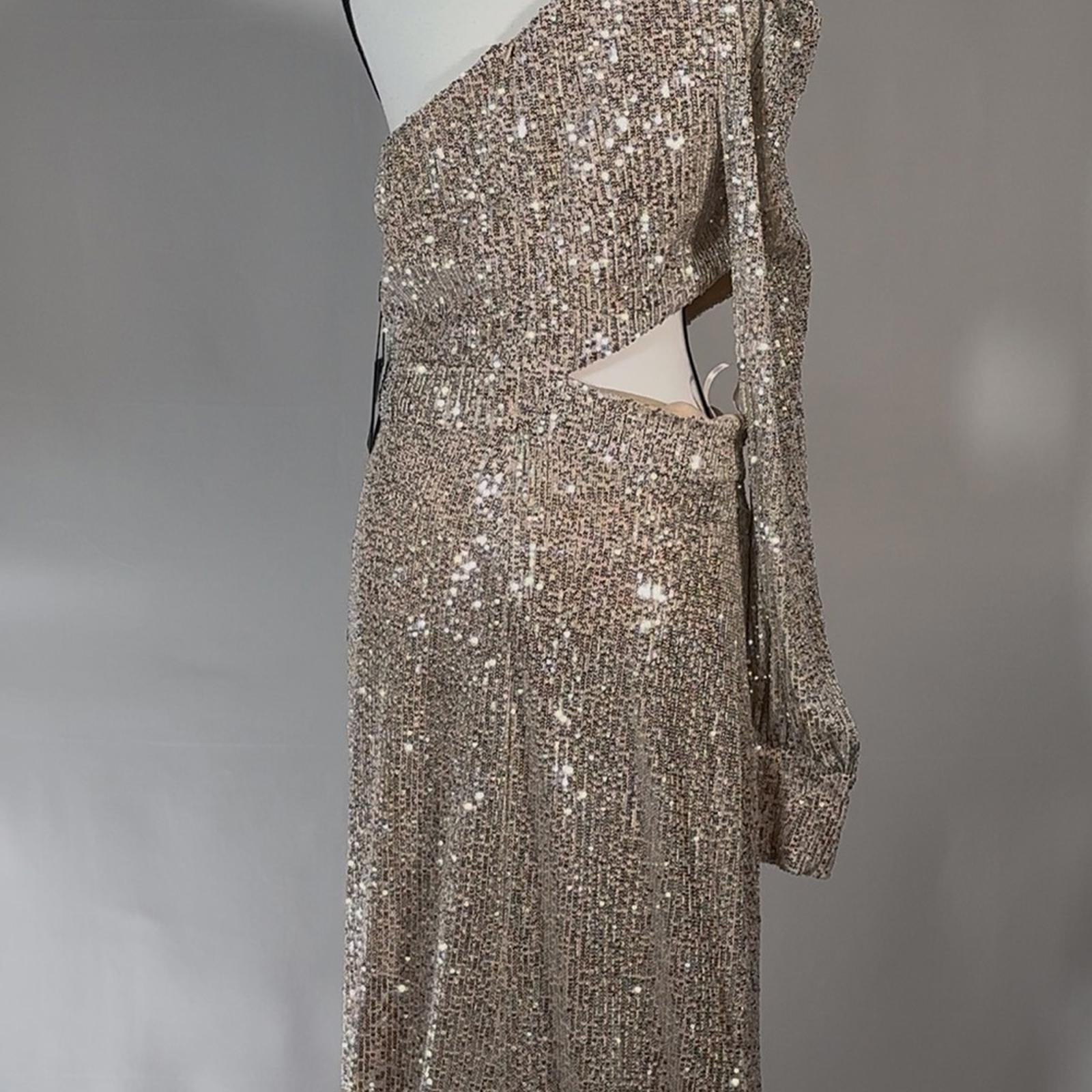 Mac Duggal Formal Silver Sequined One Shoulder Cut Out Gown Size 10 $298 NWT
