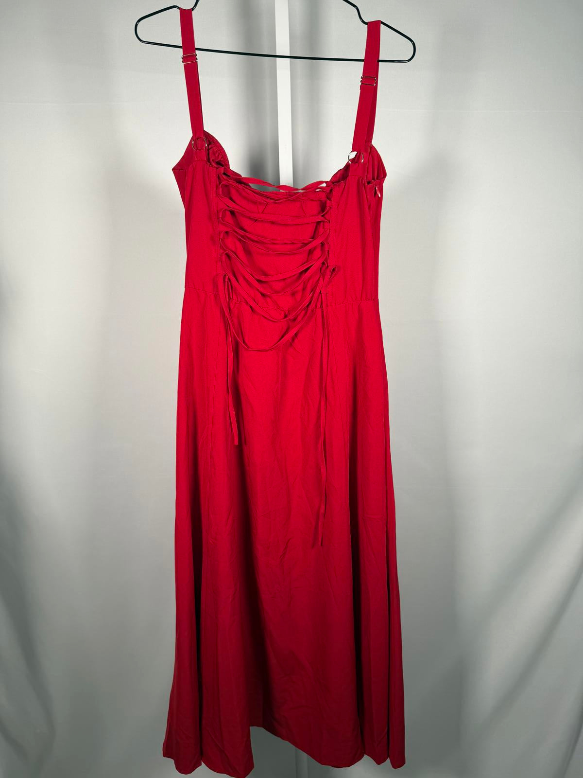 Pathea Elegant Red Midi Dress with Adjustable Straps and Lace-up Back, Size M
