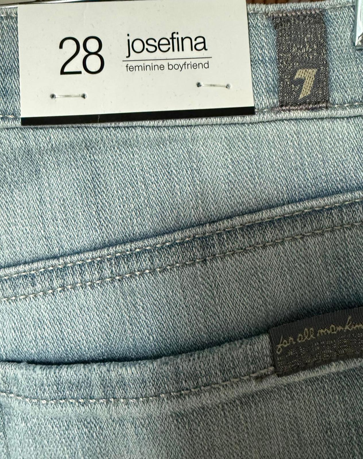 NWT 7 For All Mankind Josefina Slim Boyfriend Jeans Women’s Size 28 Light Wash