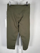 NWT Girlfriend Collective Terrace Compressive High-Rise Capri S