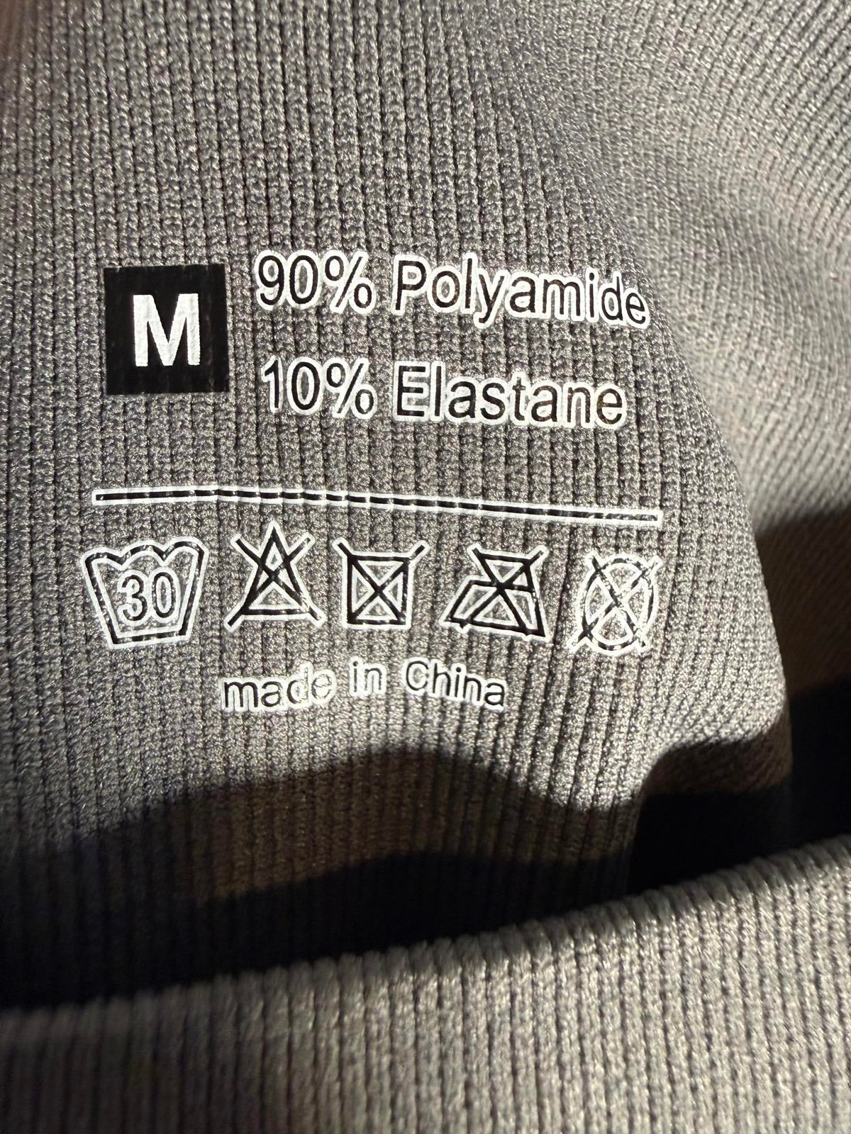 NWT Halara Seamless Flow High Waisted Booty Scrunch Yoga Leggings 7/8 Length - M