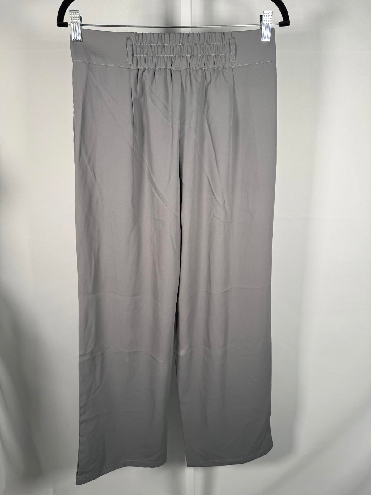 NWT Halara High Waisted Pocket Shirred Straight Leg Work Pant Gray Size M Petite