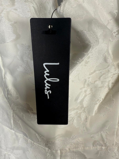 NWT Lulus Extraordinary Charm White Floral Burnout Tie-Strap Jumpsuit Size S