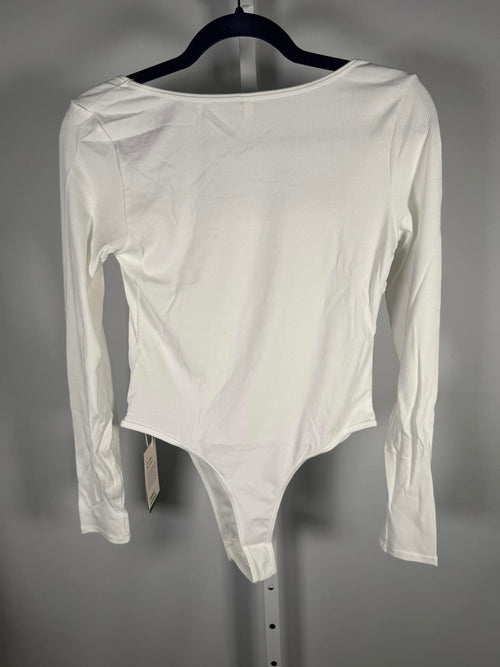 NWT Halara Ribbed Knit Square Neck Long Sleeve Skinny Casual Bodysuit White - M