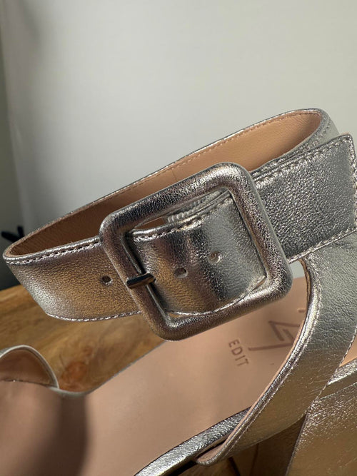 27 EDIT Naturalizer Jaselle Metallic Leather Ankle Strap Platform Sandals - 8.5