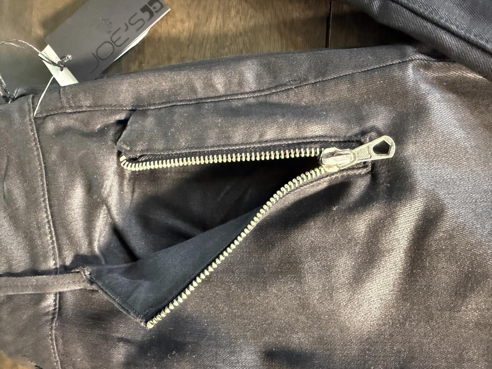 Joes JeansJet Black Rollin Zip Skinny Jeans Size 27. NWT