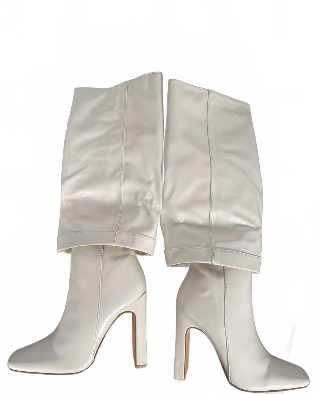 NWT Lulus Lorlia Almond Square Toe Knee High Boots Almond Size 5