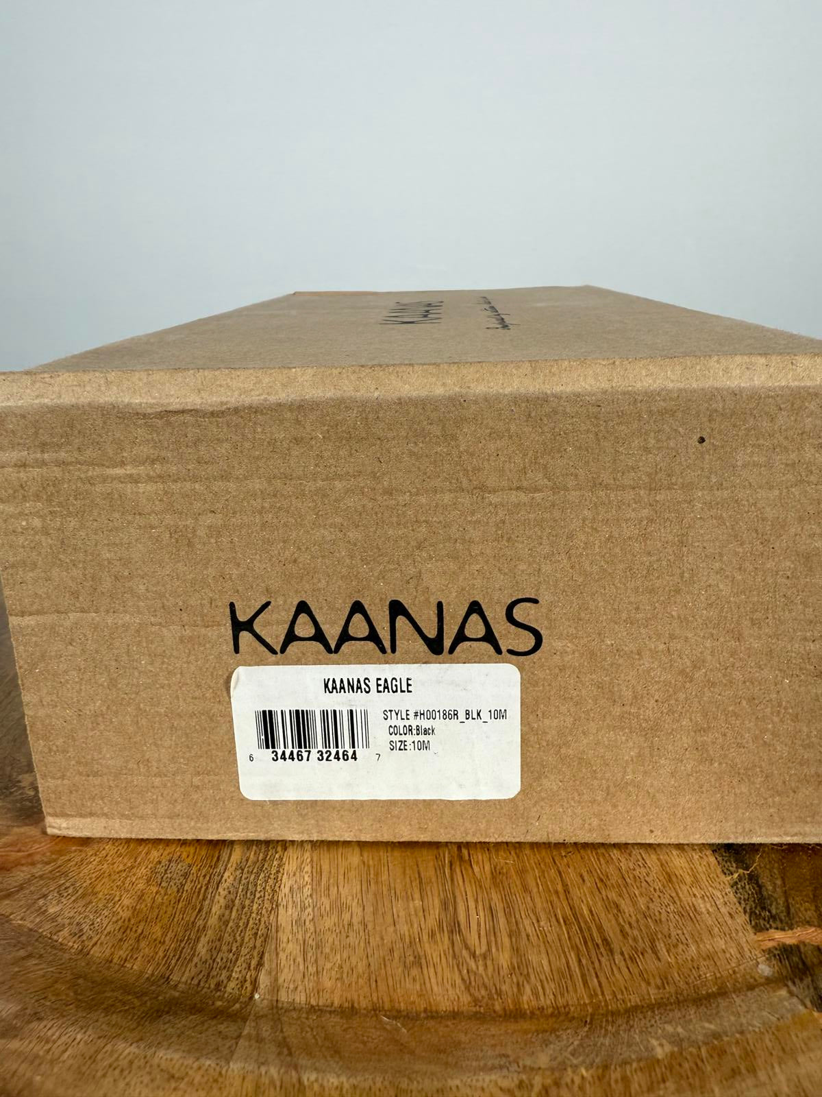 Kaanas Eagle Wrap Heels Black Size 10 New in Box