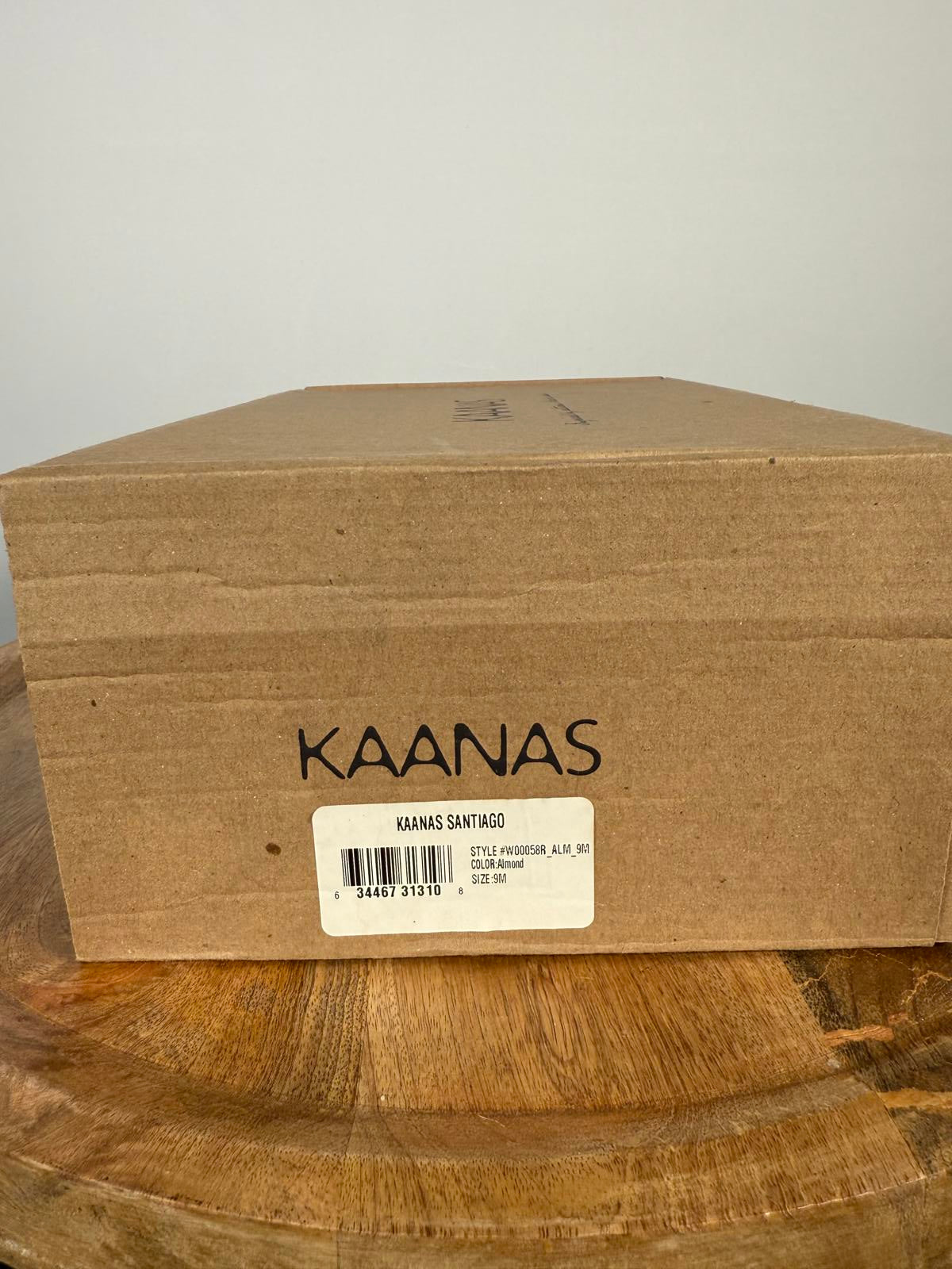 Kaanas Santiago Wedge Sandals Size 9 NIB