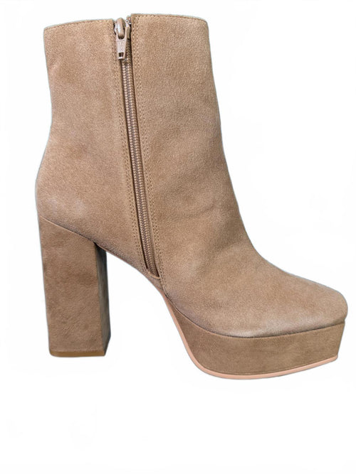 Lisa Vicky Cognac Split Suede Heeled Boots Size 9.5 M New in box