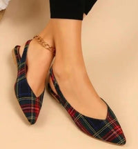 NIB Matiko Lori Green Tartan Flats Size 41 (US 10)