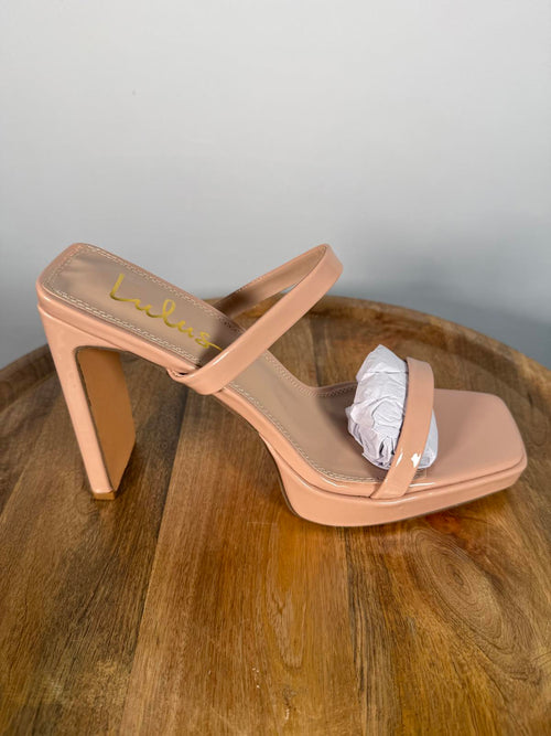 Lulus Fausee Light Nude Patent Square Toe Platform Slide Sandals - 11 NWB