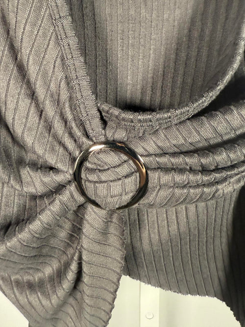 Atelier Women's Wrap Dark Gray Sleeveless Ribbed Knit with Ring Detail Size M