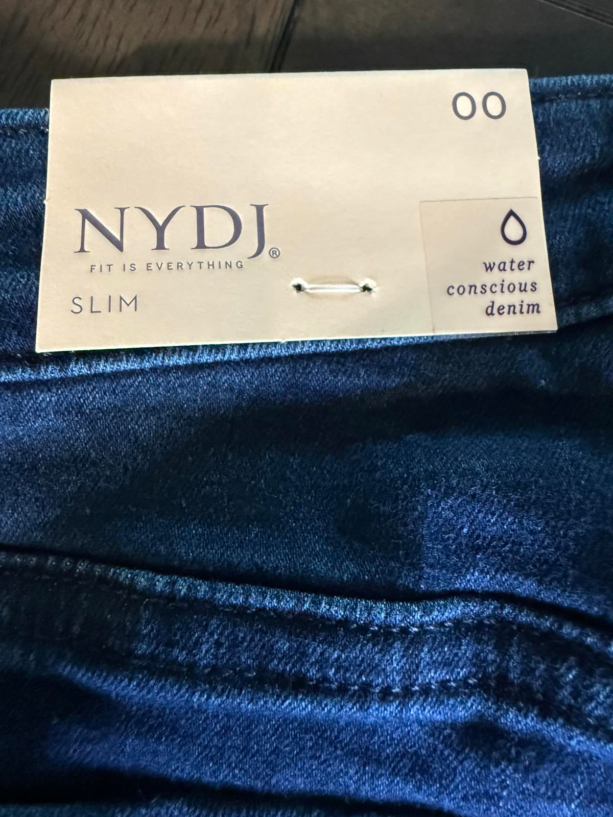 NYDJ Sheri Slim Ankle Fray Hem in Mystique. LiftXTuck Technology. Size 00. NWT