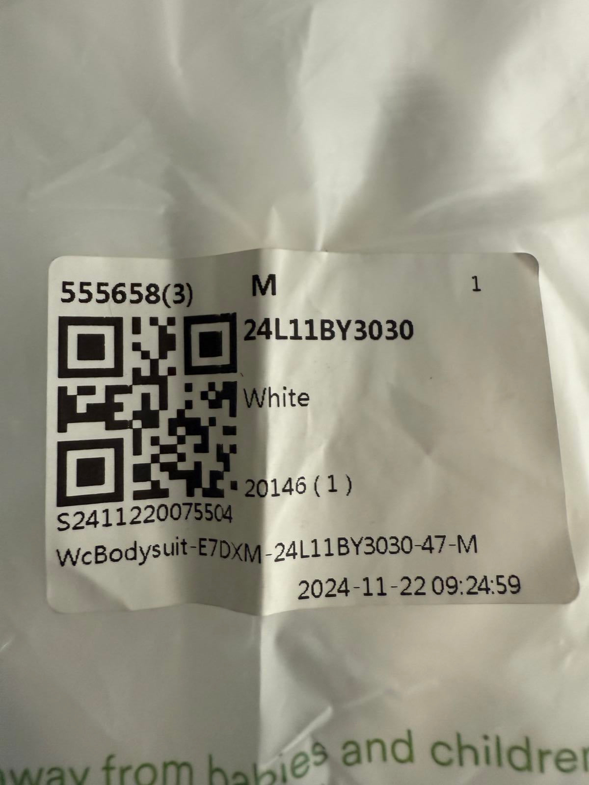 NWT Halara Ribbed Knit Square Neck Long Sleeve Skinny Casual Bodysuit White - M