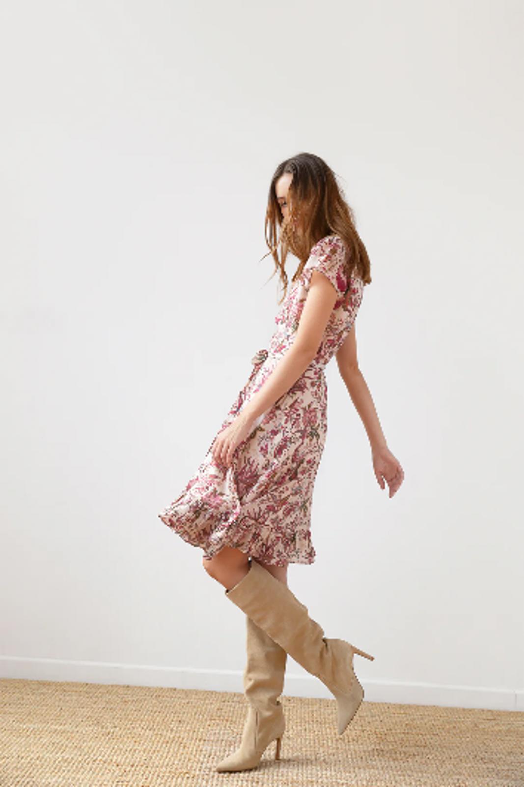 GUADALUPE ASTRID FLORAL DRESS - M NWT