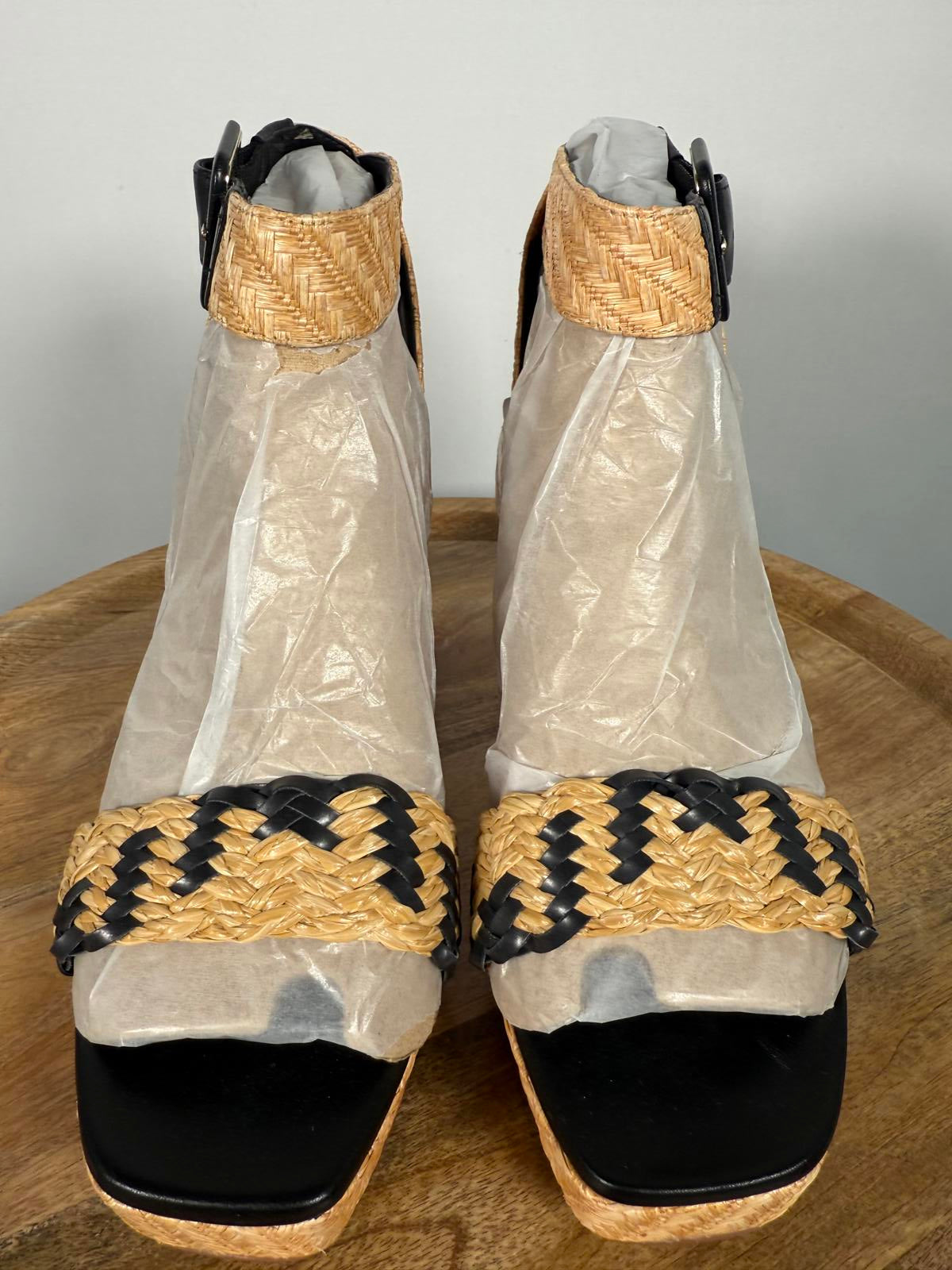 27 EDIT Naturalizer Jaselle Ankle Strap Platform Sandal Size 9 NWB