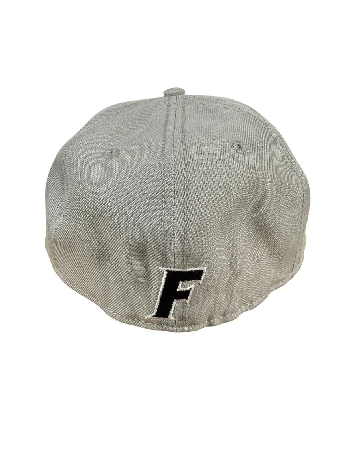 NWT Top Of The World Florida Gators Fitted Hat Cap 7 1/8 Gray White NCAA