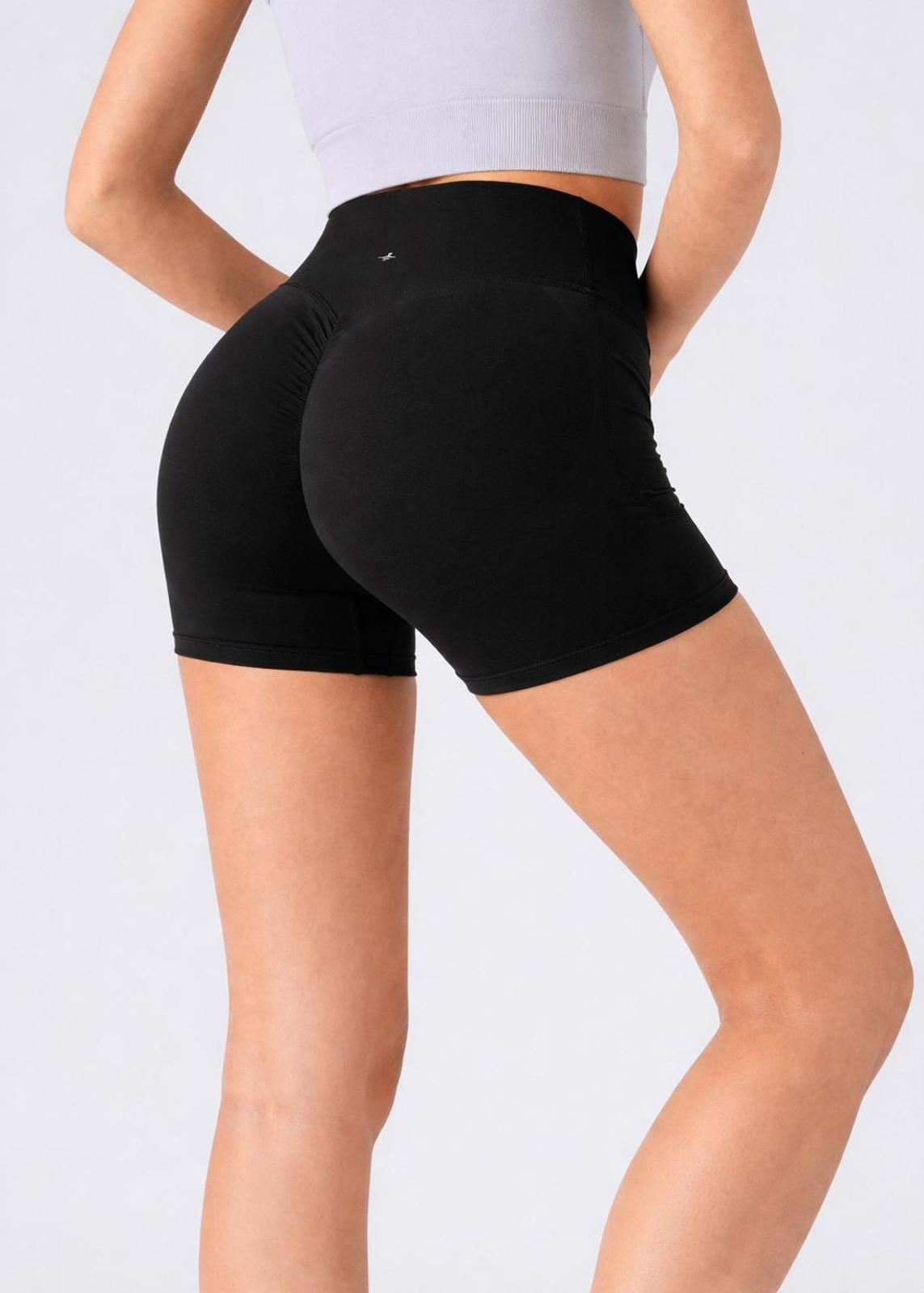 NWT Halara UltraSculpt High Waisted Scrunch Butt Tummy Control Shorts Size Small