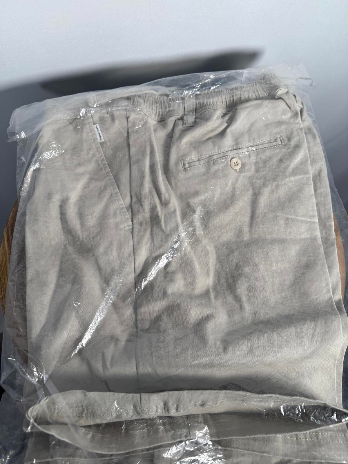 NWT Revolve by Banks Journal Men's Supply Walkshort Bone Size 36 Waist