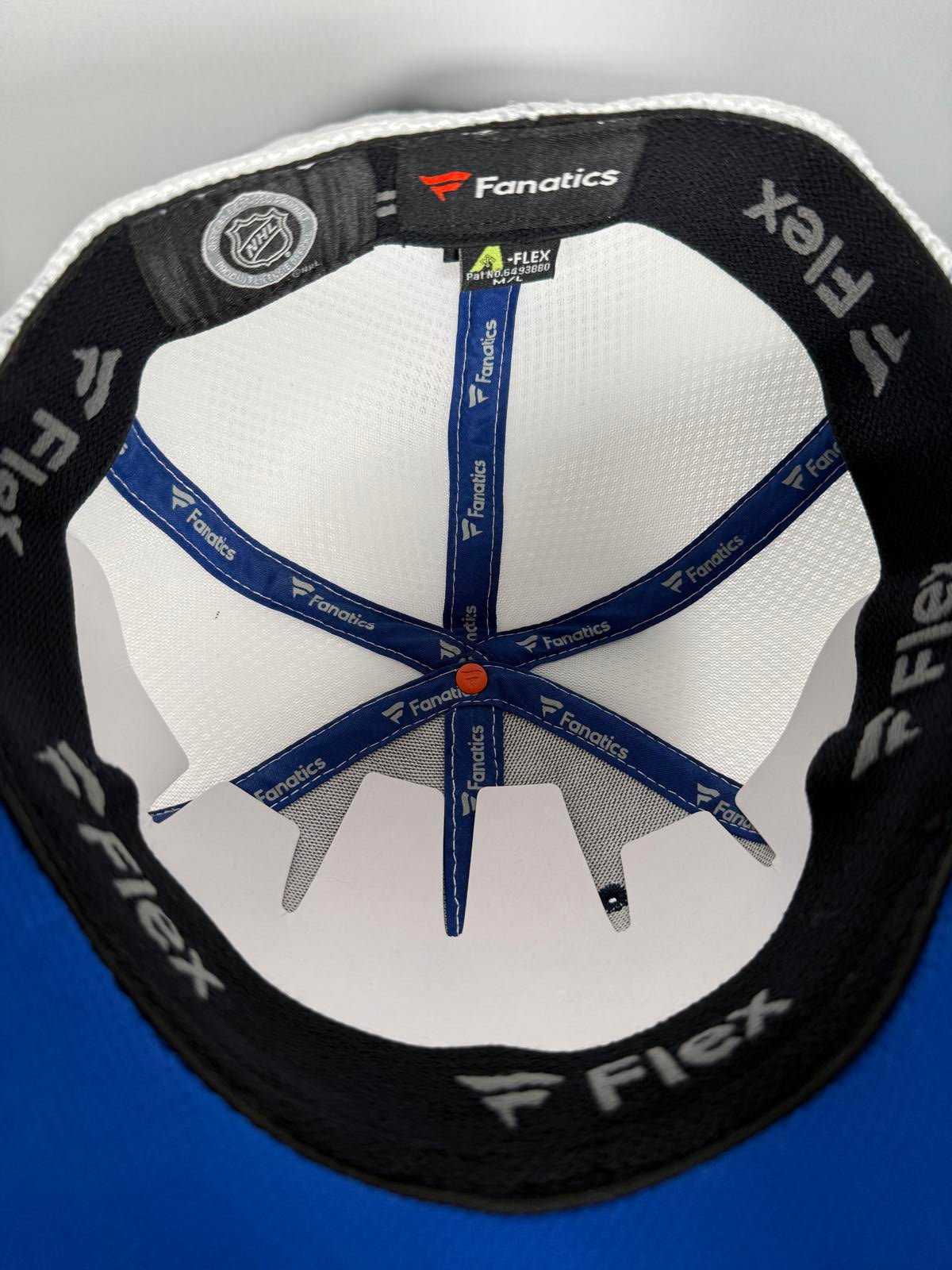 NWT St. Louis Blues StretchFit Hat