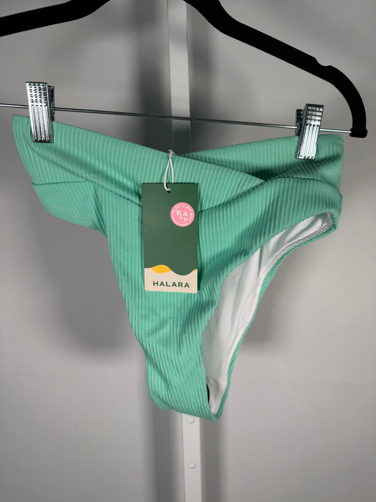 NWT Halara Ribbed Crossover Bikini Bottom Swimsuit Sunshine Green S