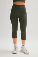 NWT Girlfriend Collective Terrace Compressive High-Rise Capri S