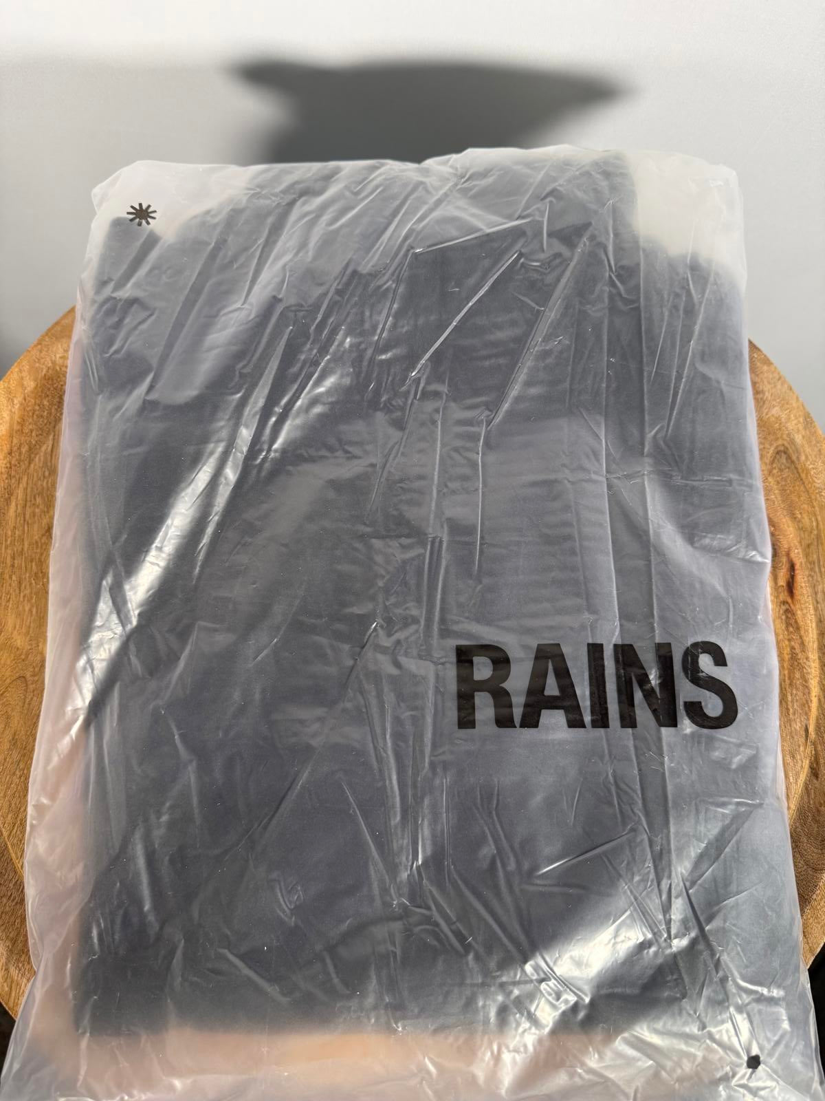 NWT Rains Addis Fleece Half Zip Unisex Jacket Black Size L