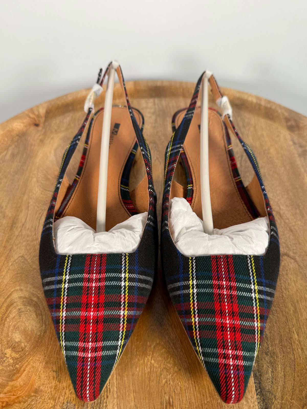 NIB Matiko Lori Green Tartan Flats Size 41 (US 10)