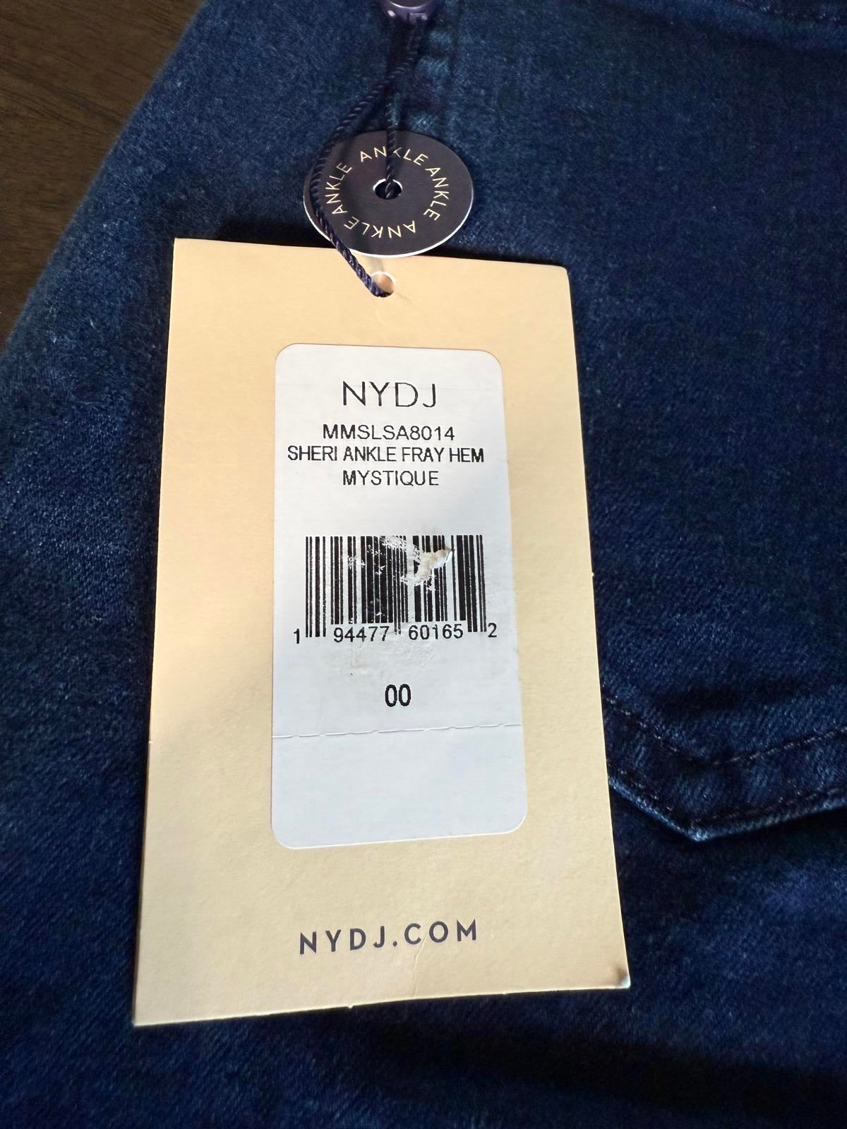 NYDJ Sheri Slim Ankle Fray Hem in Mystique. LiftXTuck Technology. Size 00. NWT