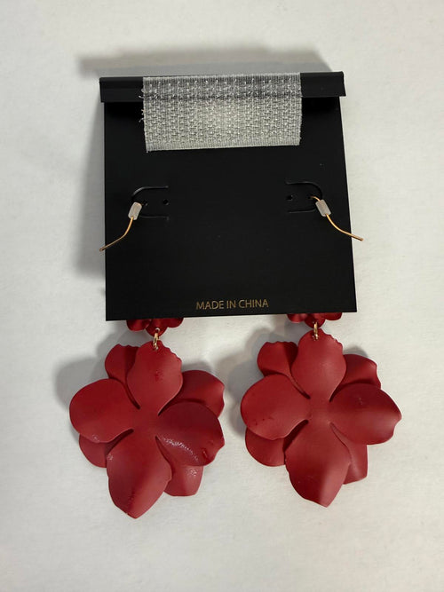 NWT nOir Jewelry Red Floral Drop Earrings