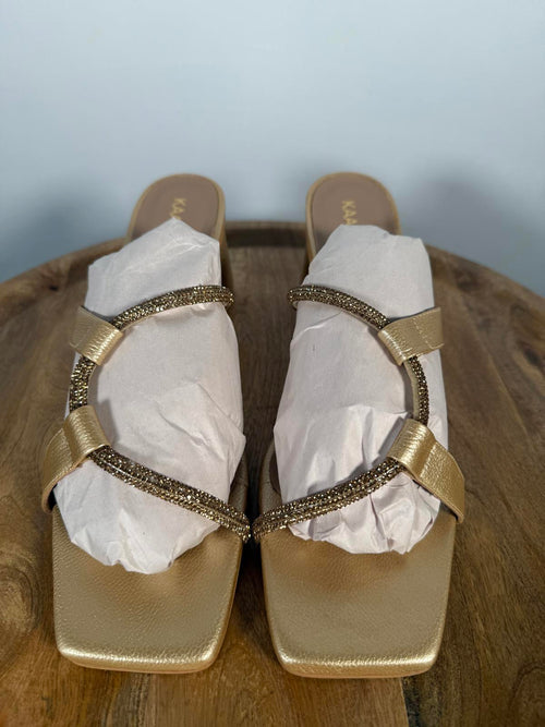 Kaanas Eureka Heels Size 11 New in box