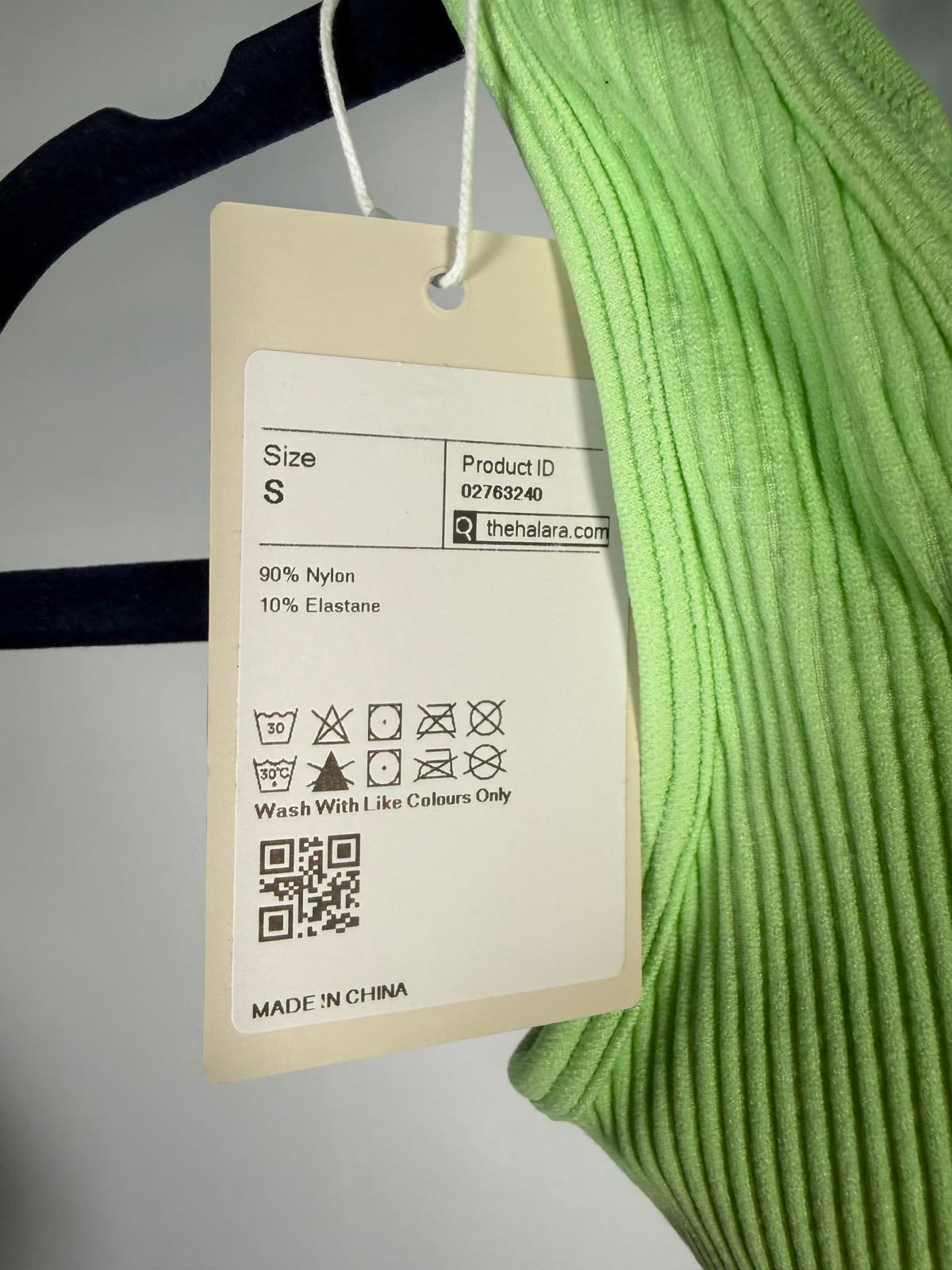 NWT Halara Ribbed Lime Green Sports Bra with Back Cutouts S