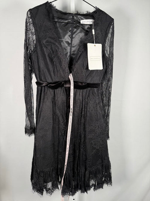 NWT Mac Duggal 49794 Black Long Sleeve Deep V Lace Babydoll Dress Size 4