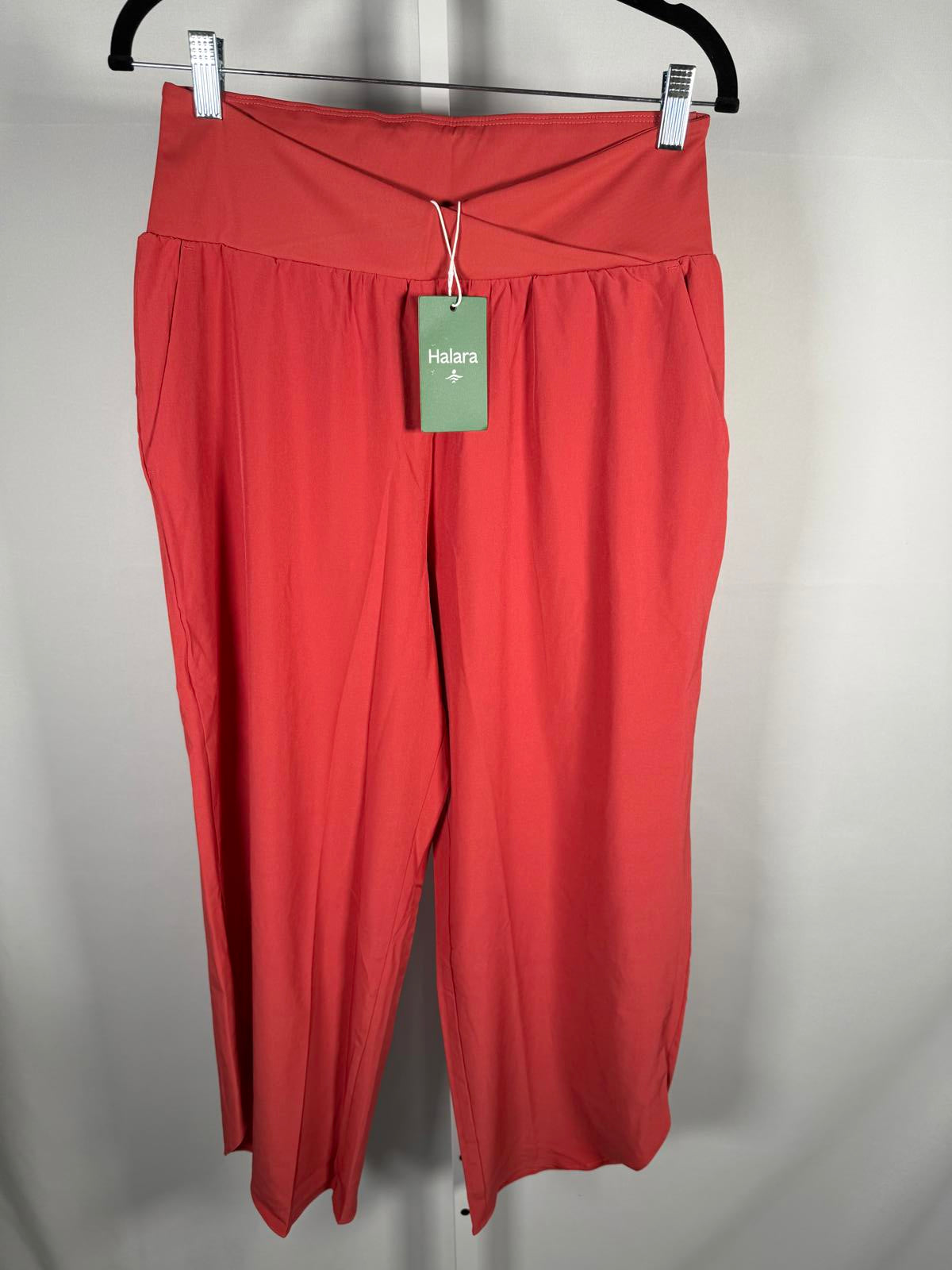 NWT Halara Breezeful High Waisted Side Pocket Split Resort Pants Kapok Red M