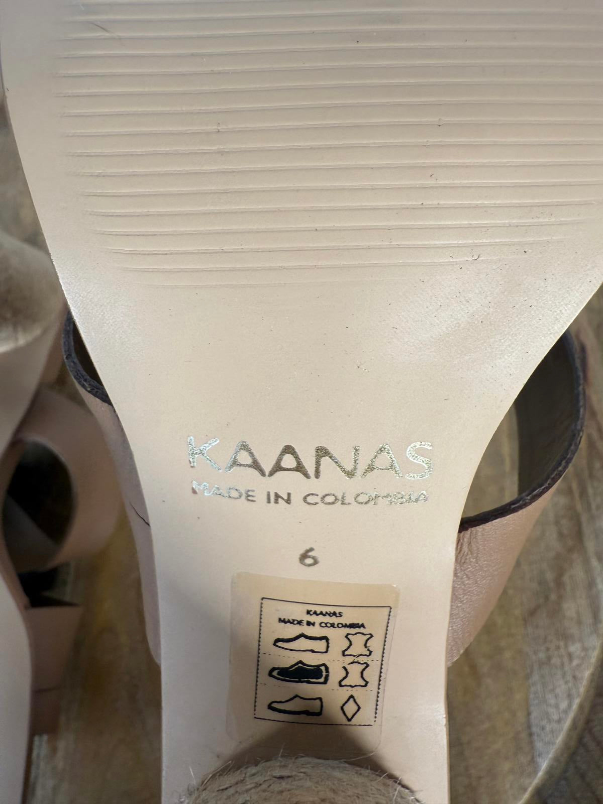 Kaanas Topez Toe Ring Heel Size 6 NWB